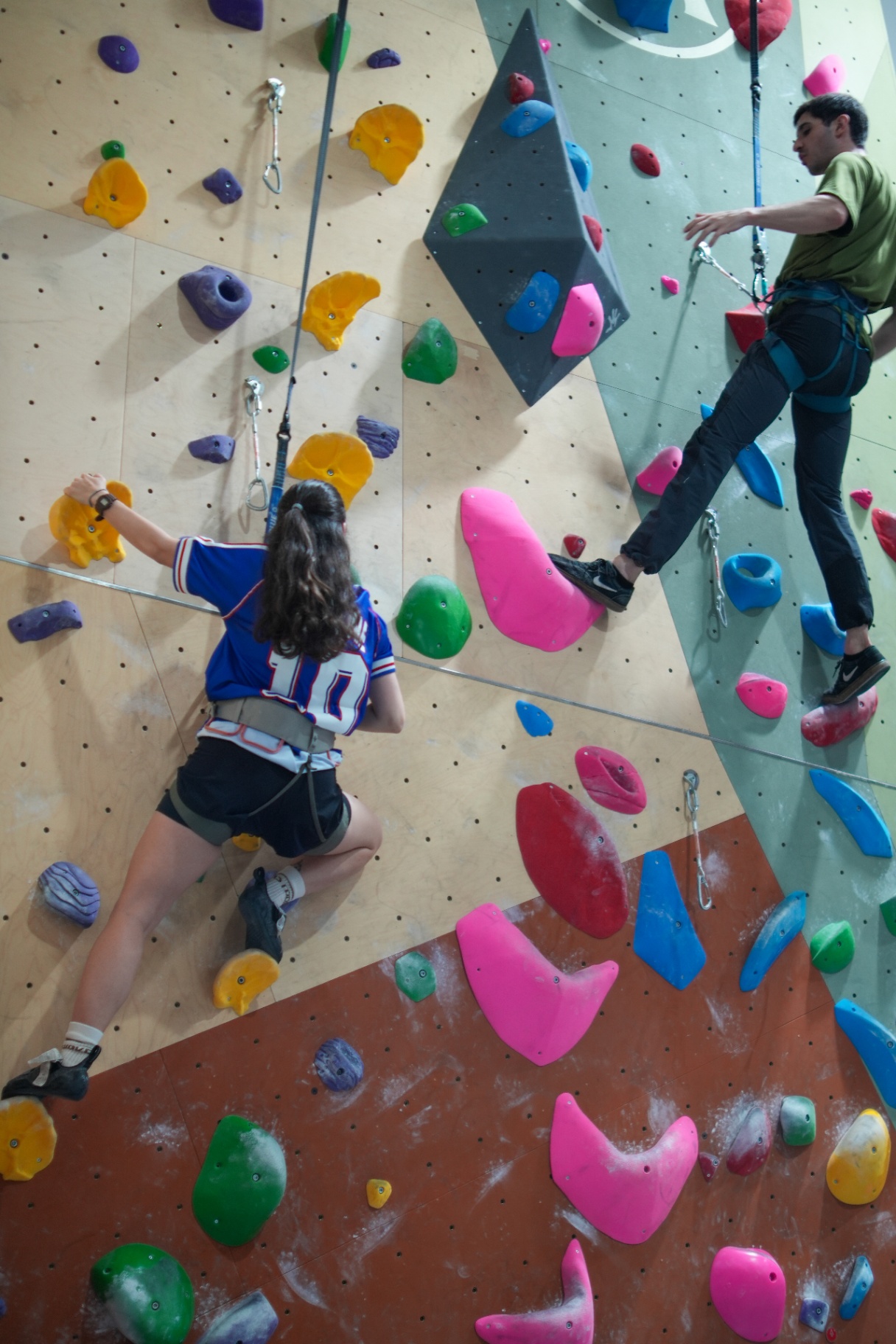 Escalada con cuerda en Casa Altú